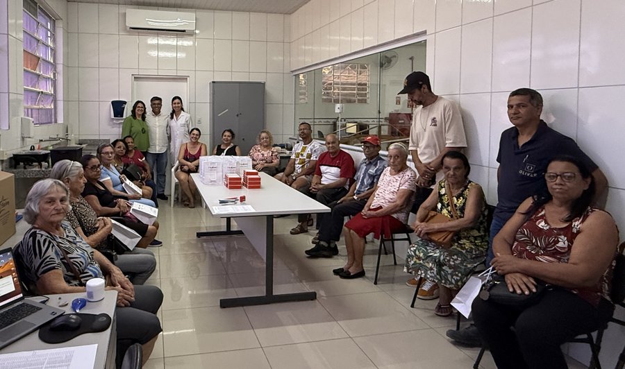 Secretaria de Saúde chega a 841 aparelhos auditivos entregues e amplia acesso ao benefício em 2026