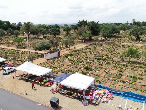 Prefeitura prepara cemitérios municipais para o feriado do Dia de Finados